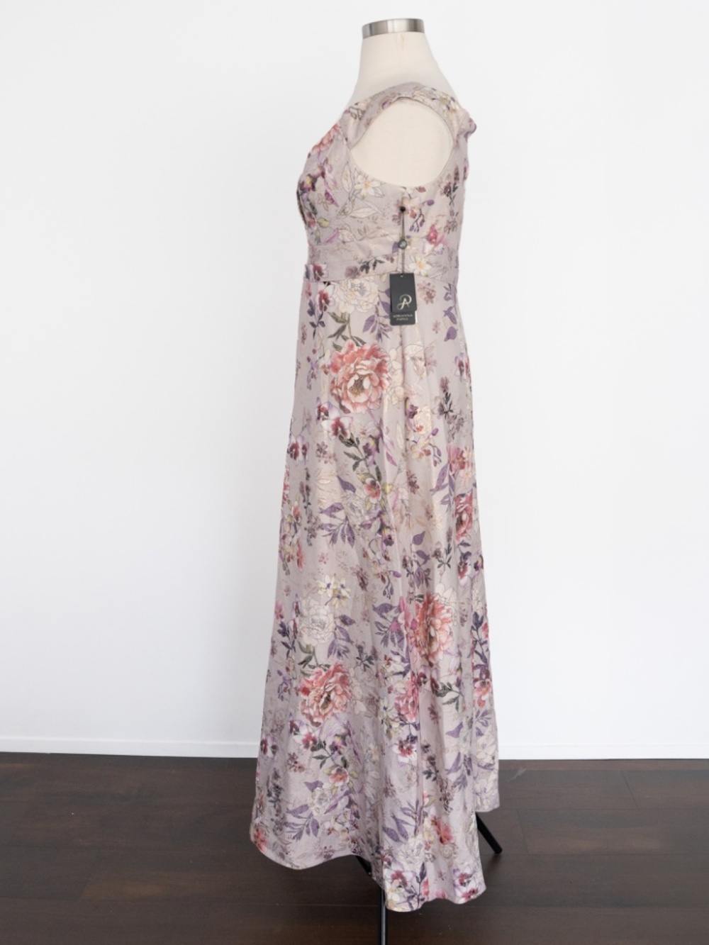 Adrianna Papell - Floral Metallic Jacquard Off Shoulder Ballgown - Picture 6 of 16